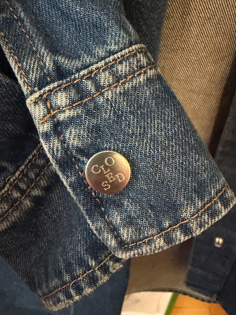 CLOSED Denim Shirt Jacket in Blue - Picture 5 of 7